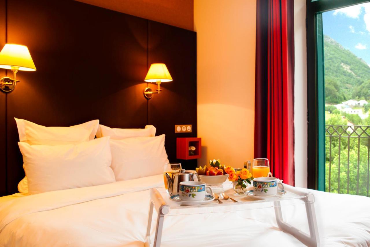 Logis Hotel La Breche De Roland แกดร์ ภายนอก รูปภาพ