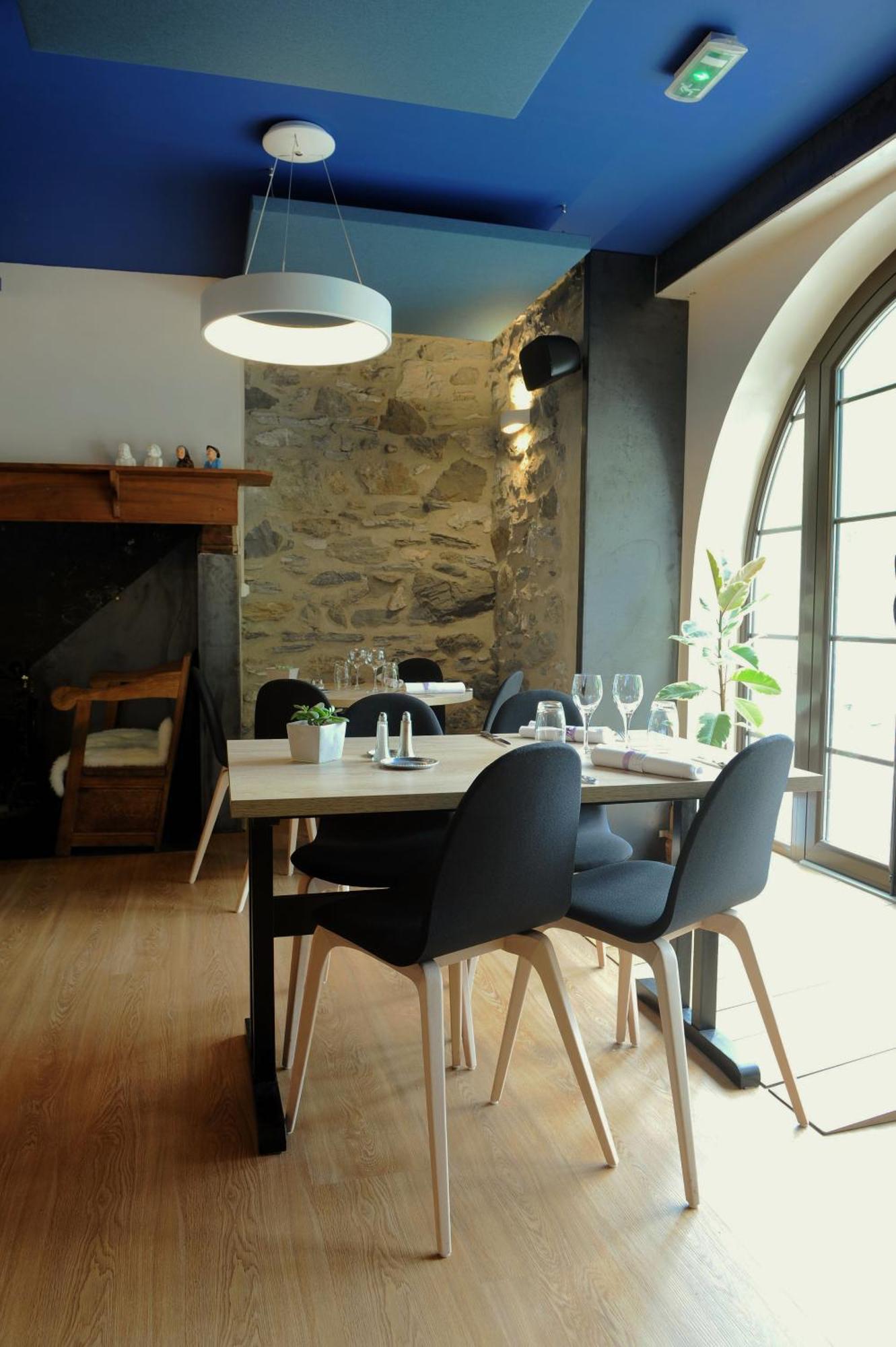 Logis Hotel La Breche De Roland แกดร์ ภายนอก รูปภาพ