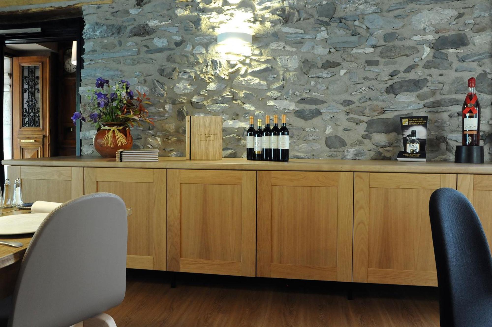 Logis Hotel La Breche De Roland แกดร์ ภายนอก รูปภาพ
