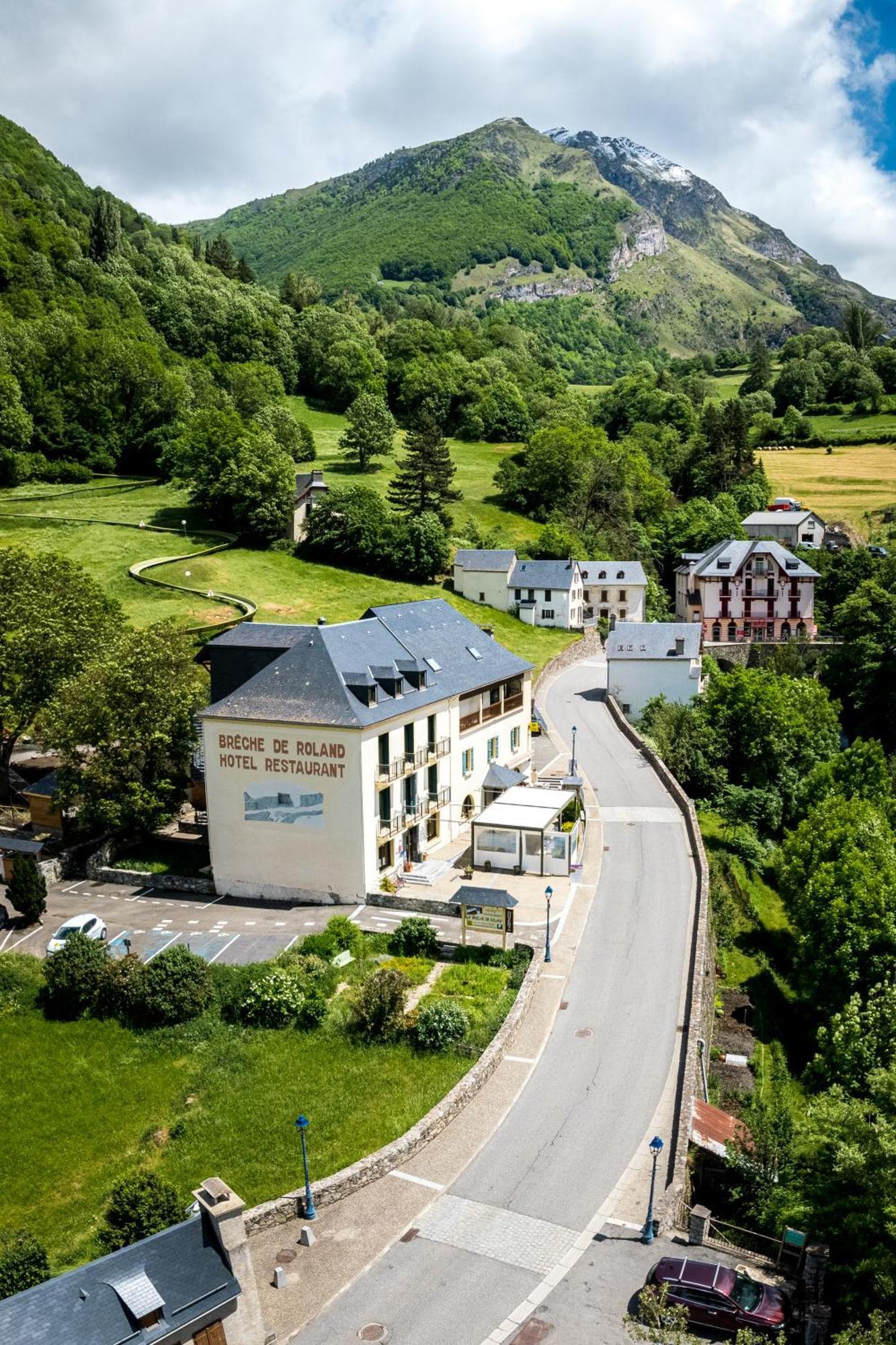 Logis Hotel La Breche De Roland แกดร์ ภายนอก รูปภาพ