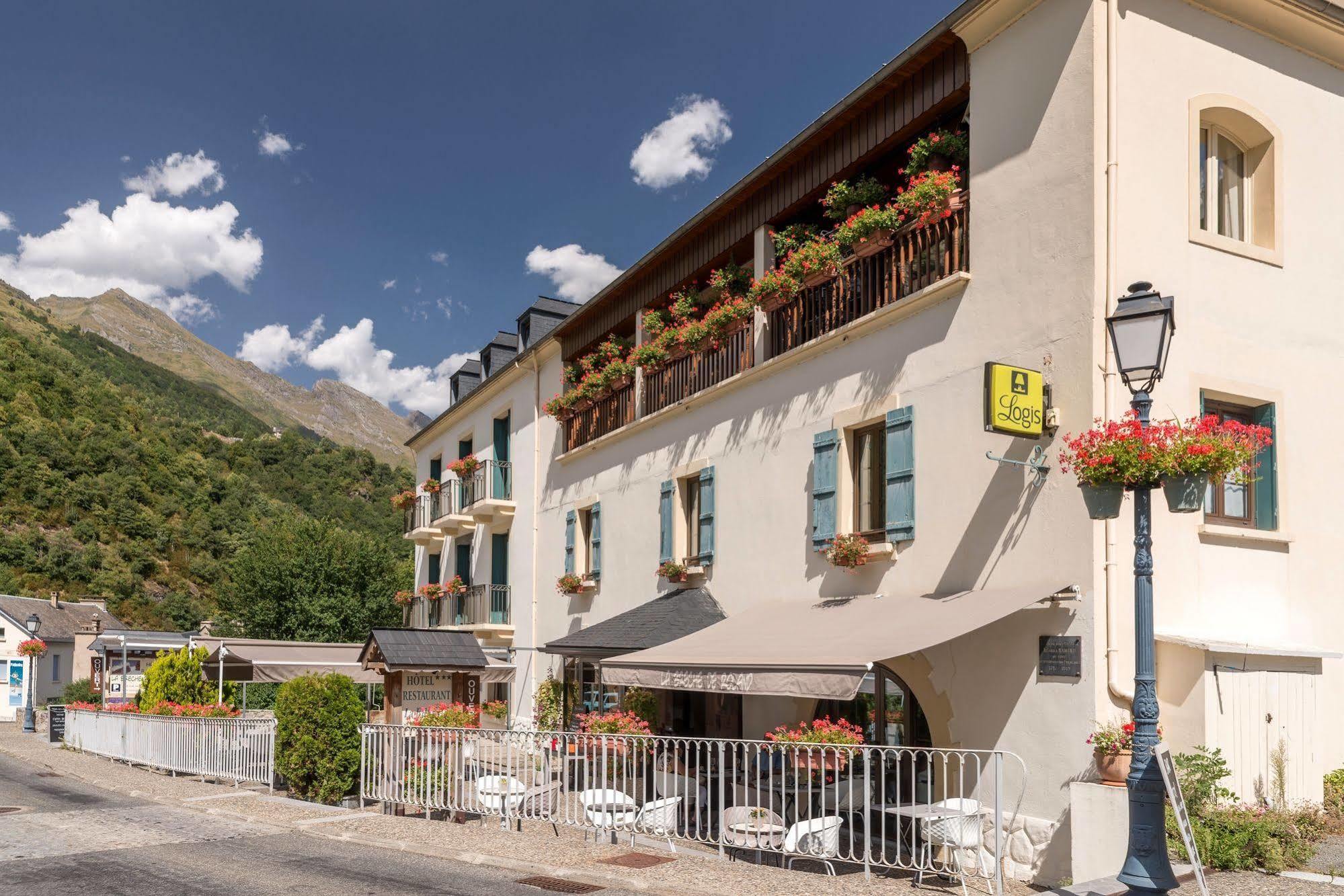 Logis Hotel La Breche De Roland แกดร์ ภายนอก รูปภาพ