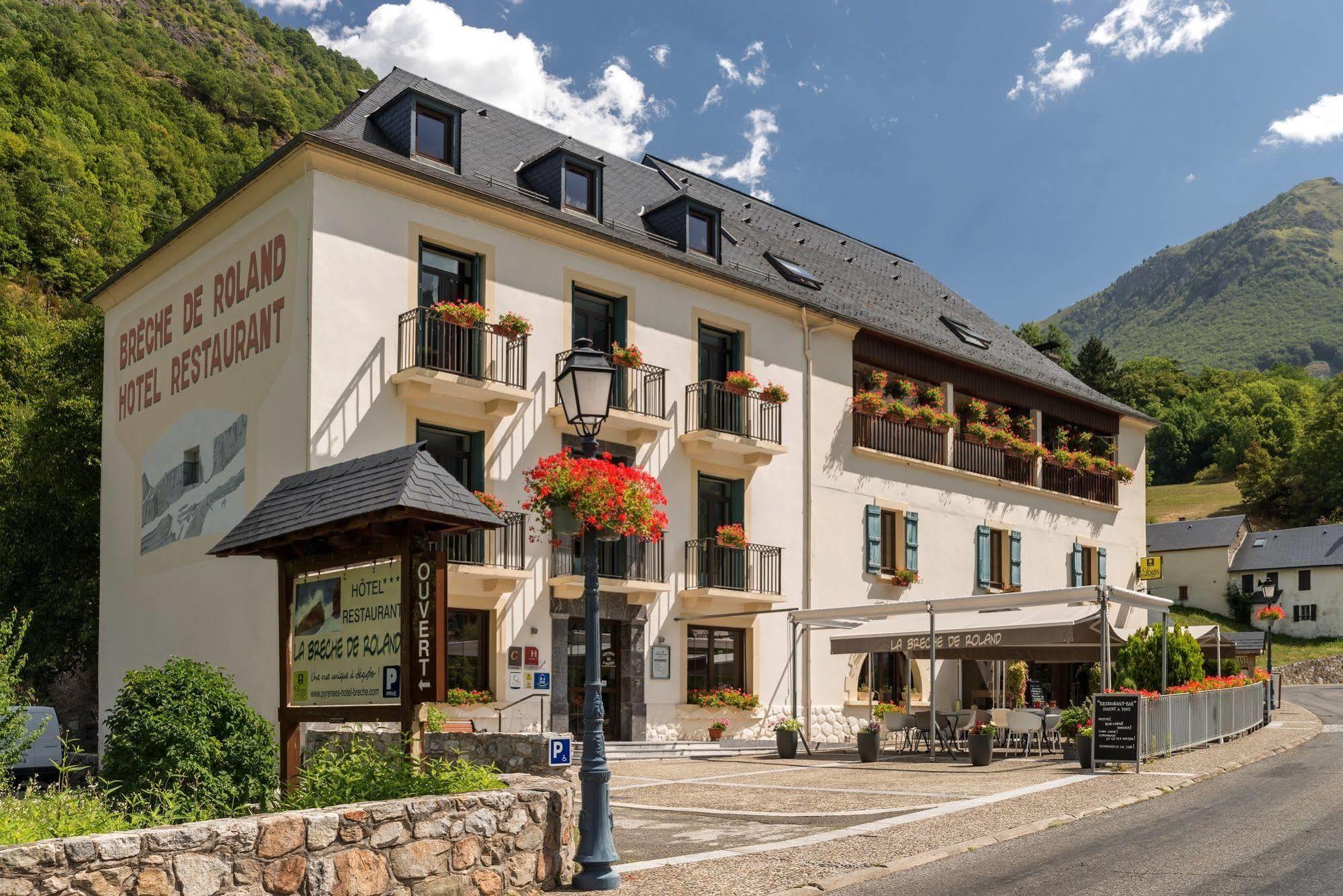 Logis Hotel La Breche De Roland แกดร์ ภายนอก รูปภาพ